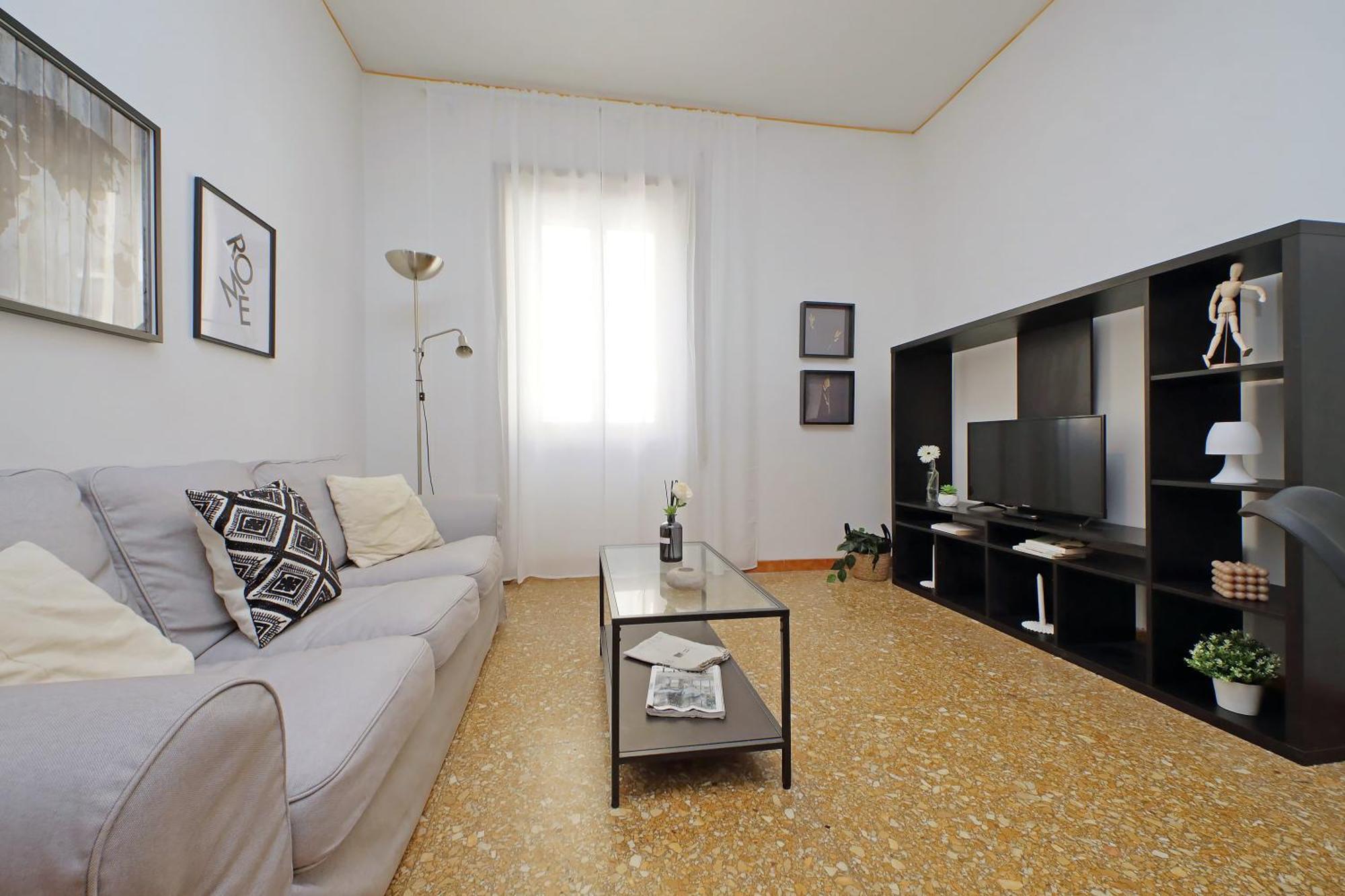 Michele's Flat * Rom